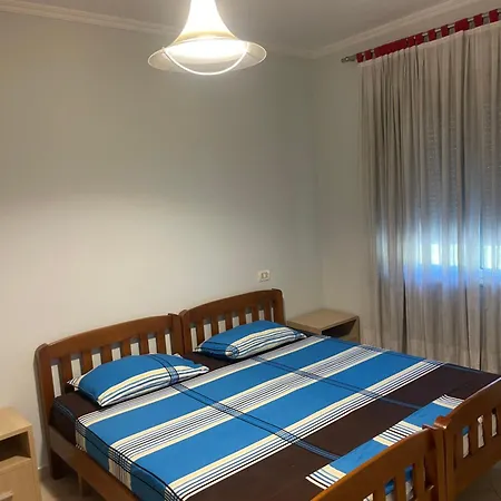 G-apartment *